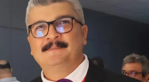 CUMHURİYET HALK PARTİSİ İSKENDERUN İLÇE BAŞKANI HÜSEYİN DERİN: ÇOCUK HAKLARINI KORUMAK TOPLUMSAL SORUMLULUĞUMUZDUR