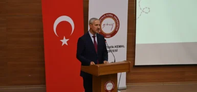 MUSTAFA KEMAL ÜNİVERSİTESİ’NDE 20 KASIM DÜNYA ÇOCUK HAKLARI GÜNÜ KAPSAMINDA “AİLE YILINDA ÇOCUK HAKLARI” PANELİ DÜZENLENDİ!