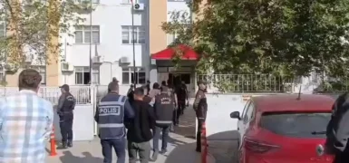 ERZİN’DE SİLAHLI YARALAMA OLAYINA KARIŞAN 7 KİŞİ TUTUKLANDI