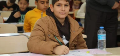 HATAY BÜYÜKŞEHİR EBELEDİYESİ  GENÇLERİ BİLİME YÖNLENDİRİYOR