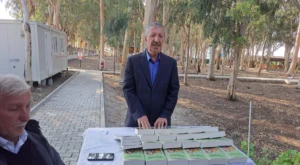 EDEBİYATÇI-YAZAR HALİL YILMAZ HITMİYE YENİ KİTABI KÜÇÜK ASYA ANADOLU  VE MEZAPOTOMYA ADLI KİTABINI İMZALADI