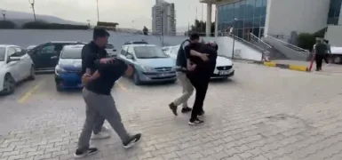 İSKENDERUN’DA KASTEN ADAM ÖLDÜRMEYE TEŞEBBÜS SUÇUNDAN ARANAN İKİ KİŞİ YAKALANDI