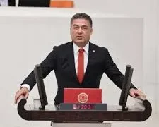 CHP’Lİ SERVET MULLAOĞLU:  ANAYASA MAHKEMESİ’NİN KARARINI YERİNE GETİRMEYEN HAKİM VE SAVCILAR MESLEKTEN ÇIKARILMALI